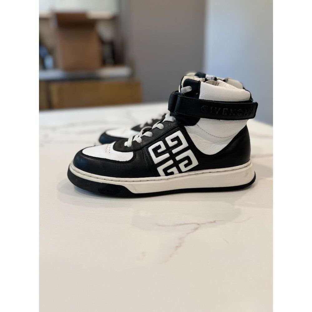 Givenchy Kids 4G High-Top Sneakers in Black/White Size 34